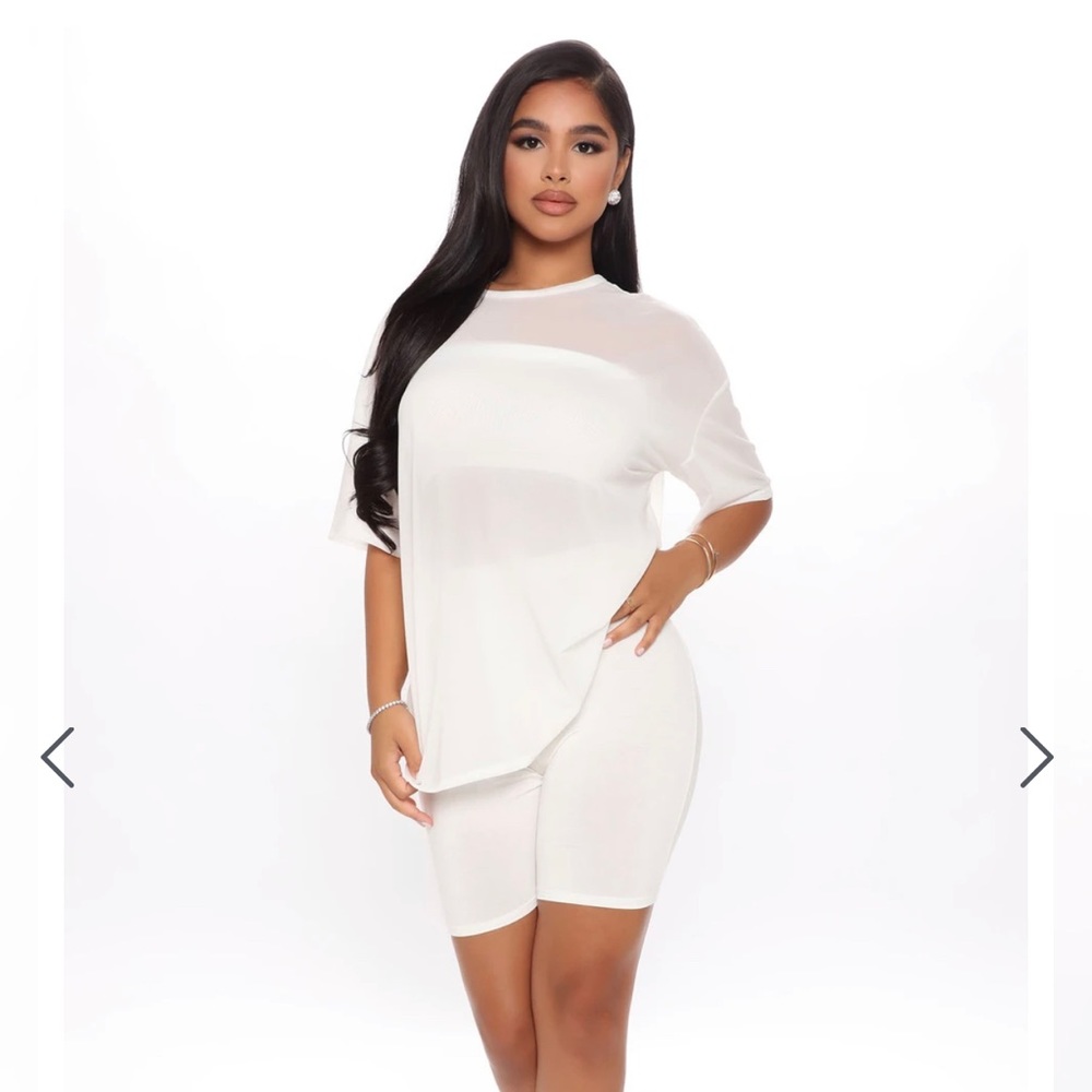 Fashion Nova Set (style: Nice and Clear)